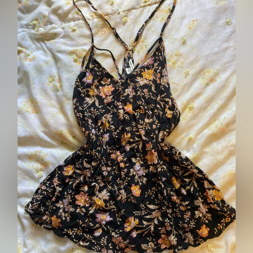 ♡ american eagle flower tank